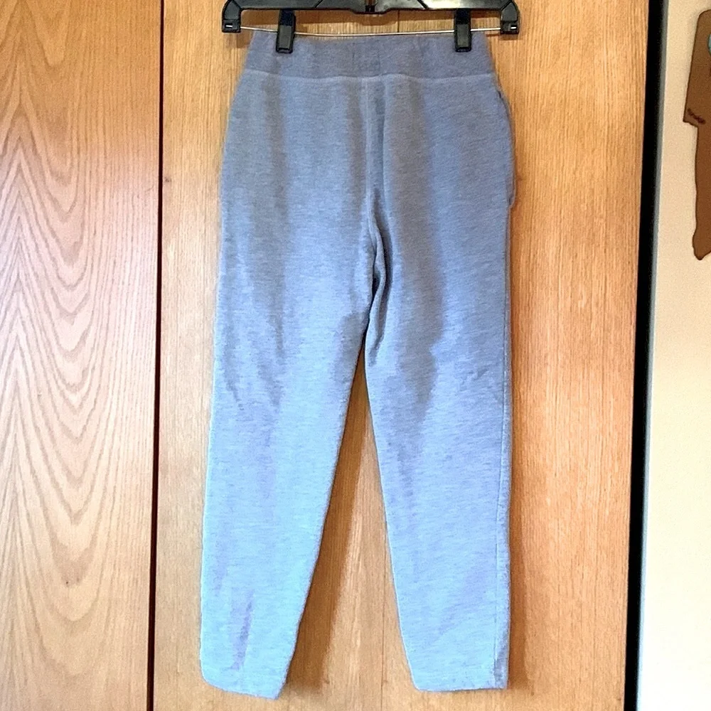 Gap Kids size M 8 gray drawstring banded waist 2 pocket sweat pants sweats EUC